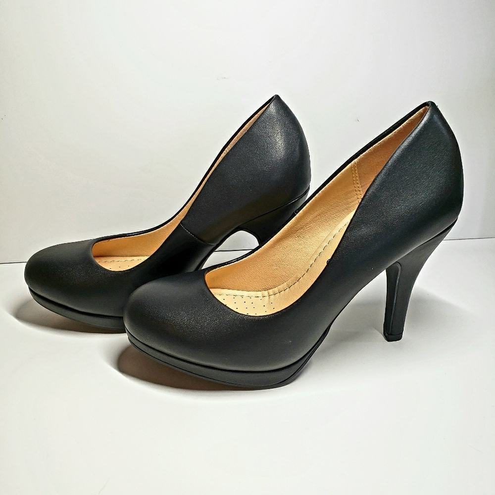 City Classified Jack-S Pumps